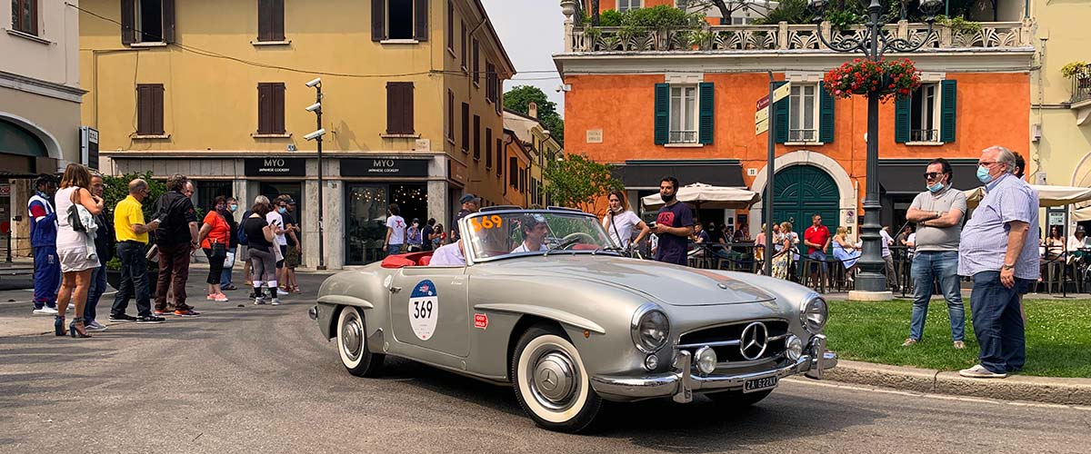 Mille Miglia Team on Piazza Arnaldo in Brescia